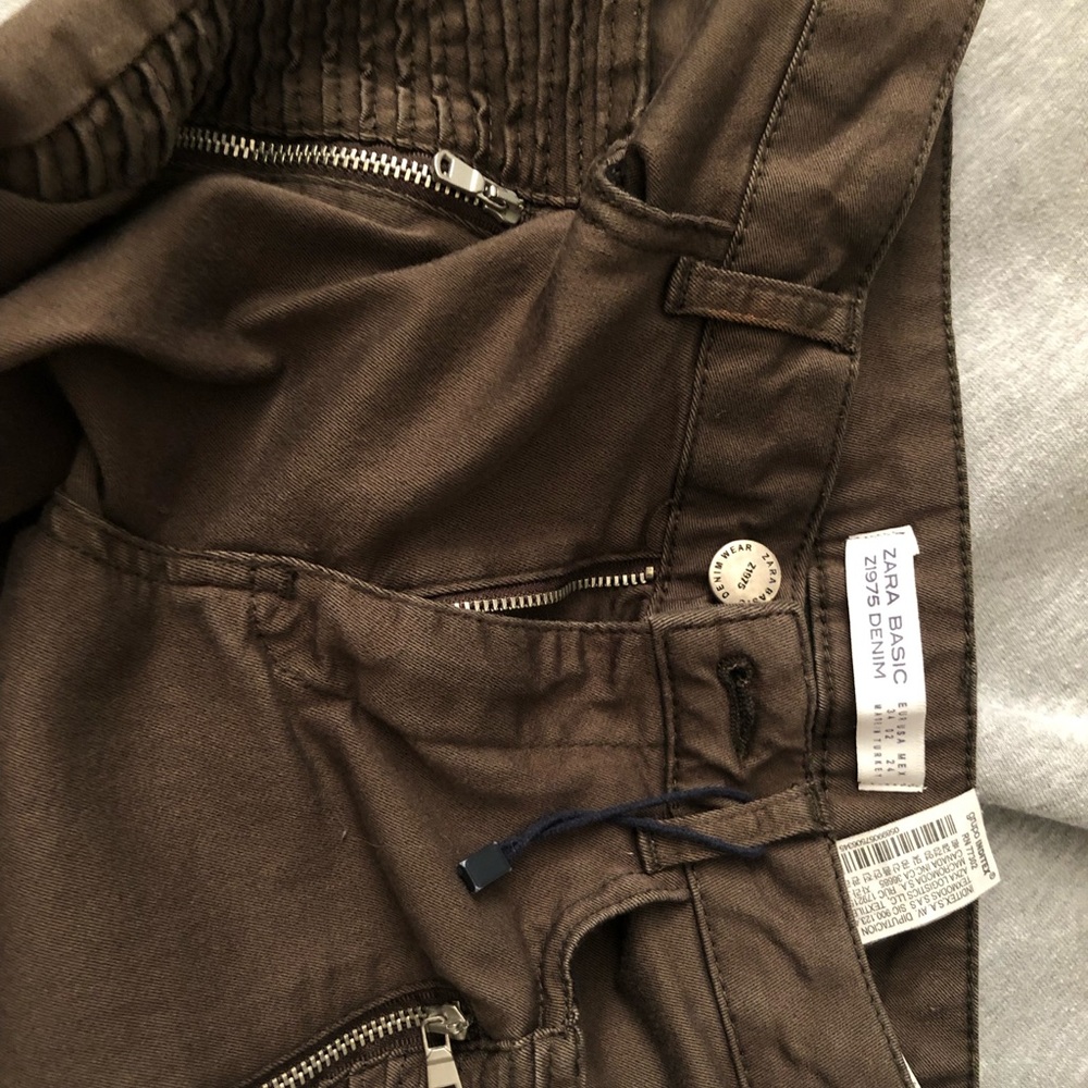 ZARA olive jeans